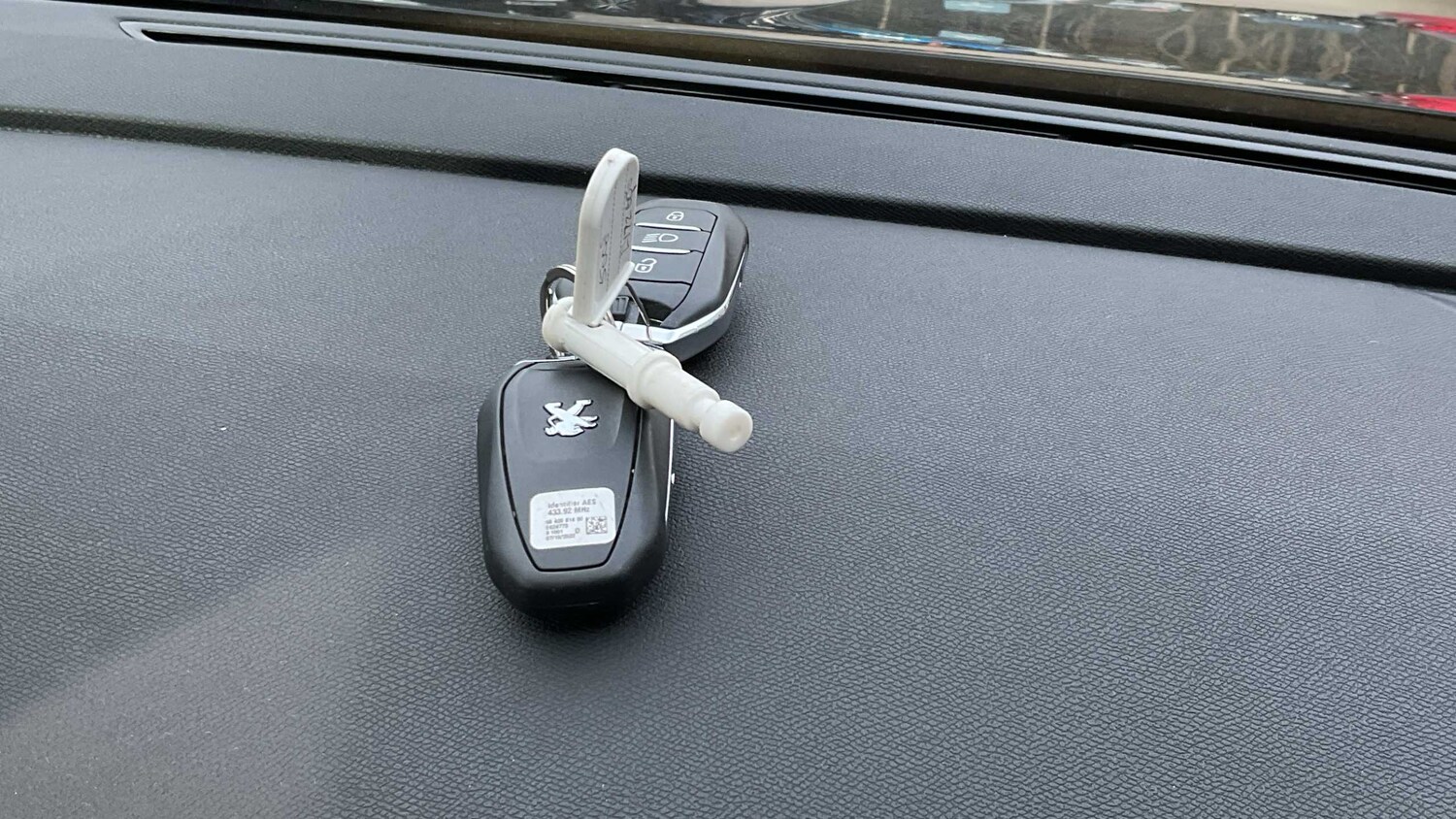 Used Peugeot 5008 for sale - 77858498: Photo 35