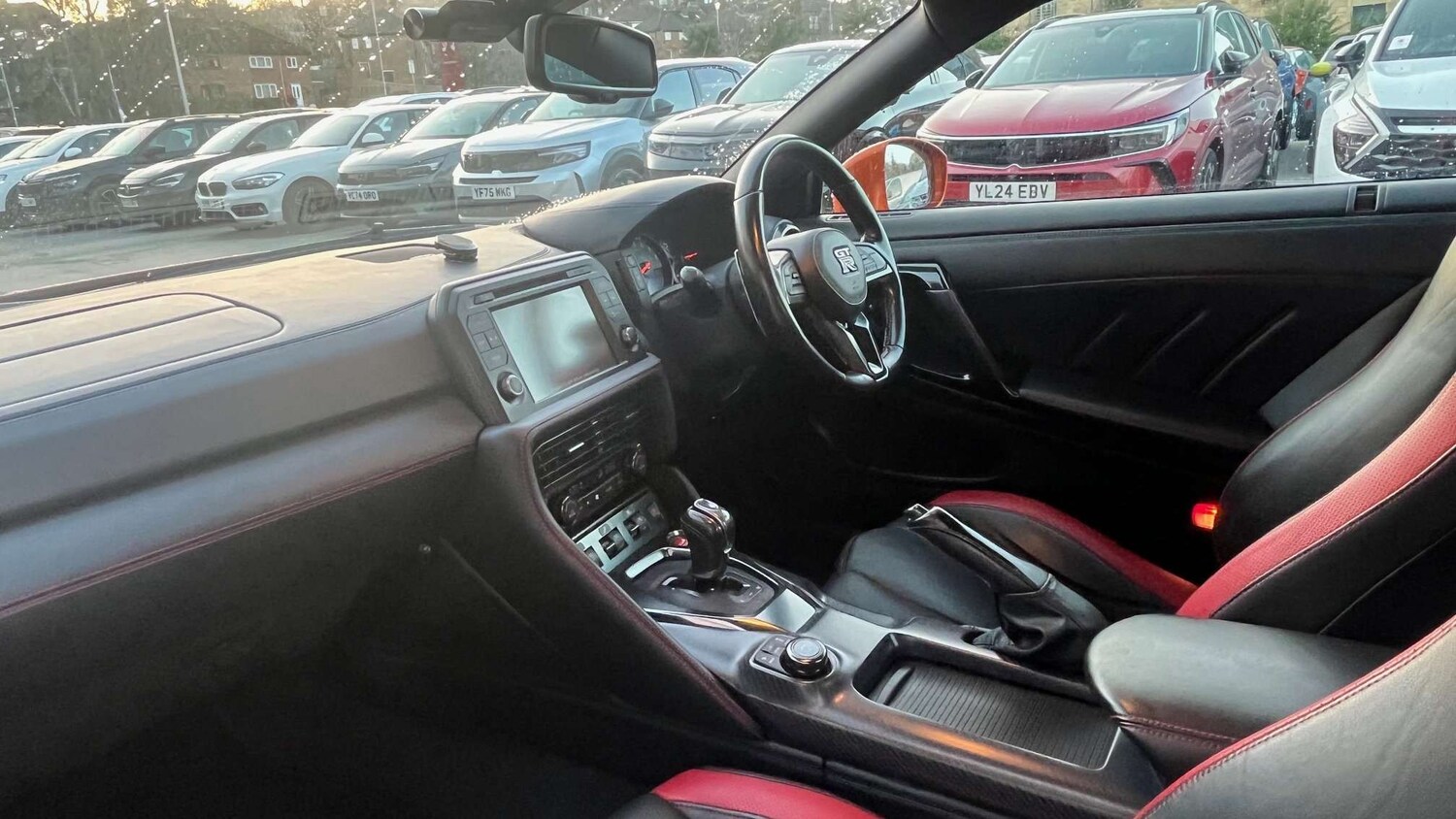 Used Nissan GT-R 2017 for sale - 77858815: Photo 10