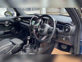 Used MINI Convertible 2017 for sale - 77858872: Photo