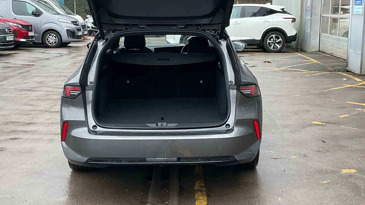 Used Vauxhall Astra 2024 for sale - 77859525: Photo 31