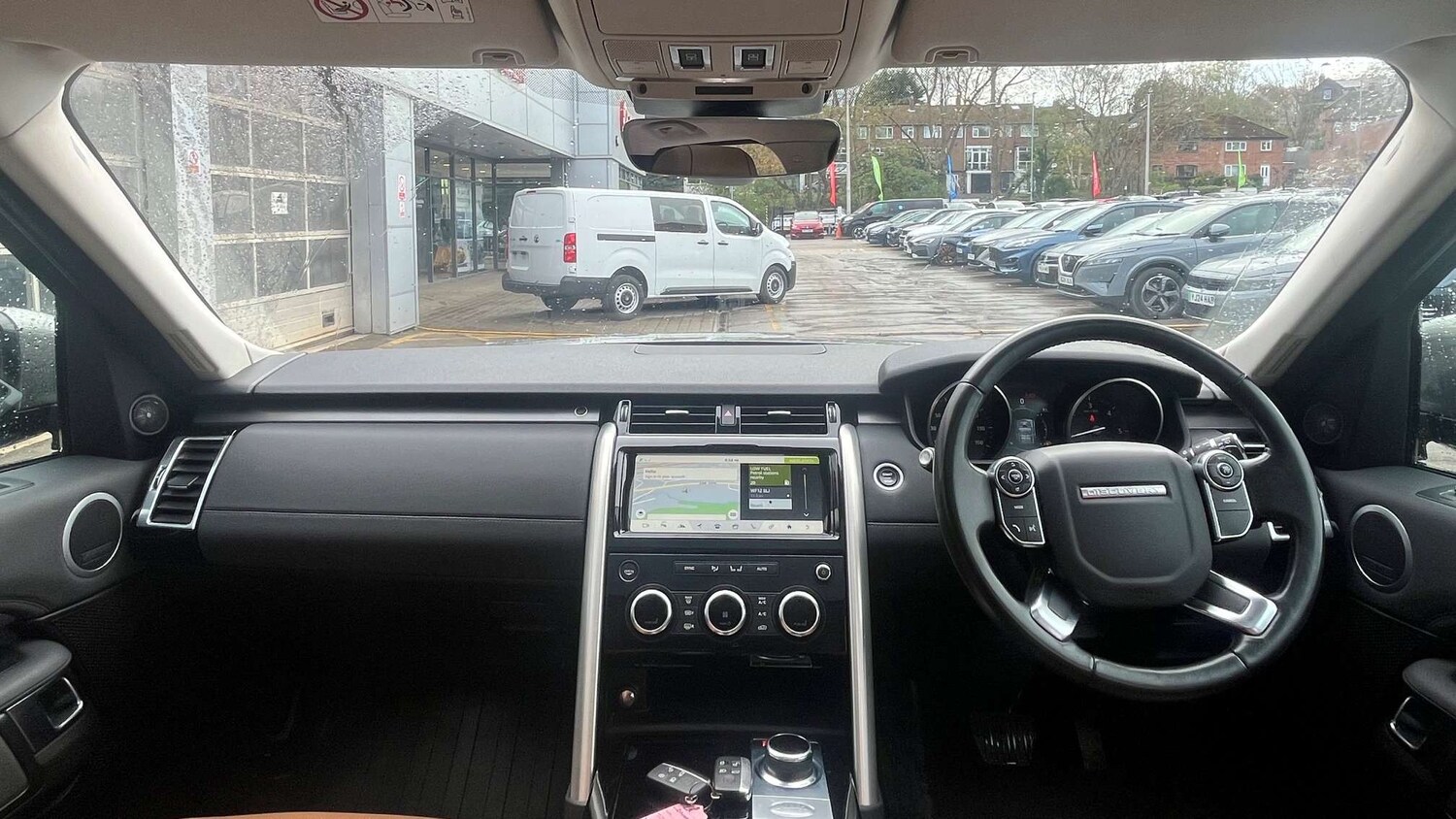 Used Land Rover Discovery 2017 for sale - 78187912: Photo 11