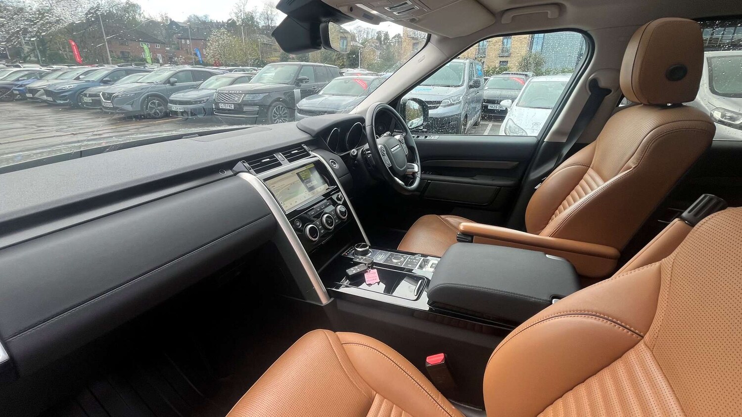 Used Land Rover Discovery 2017 for sale - 78187912: Photo 14