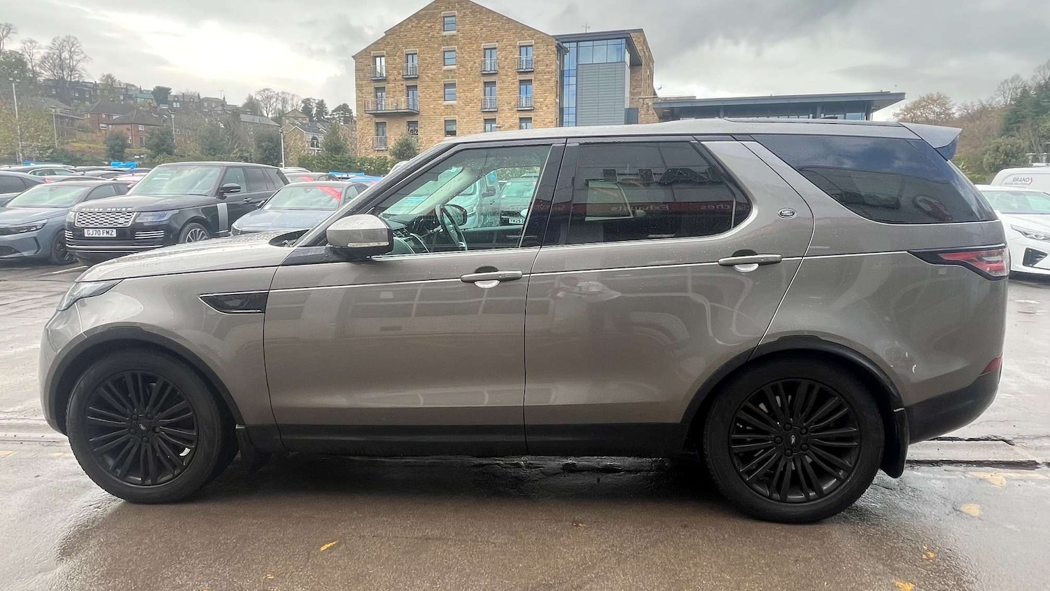 Used Land Rover Discovery 2017 for sale - 78187912: Photo 7