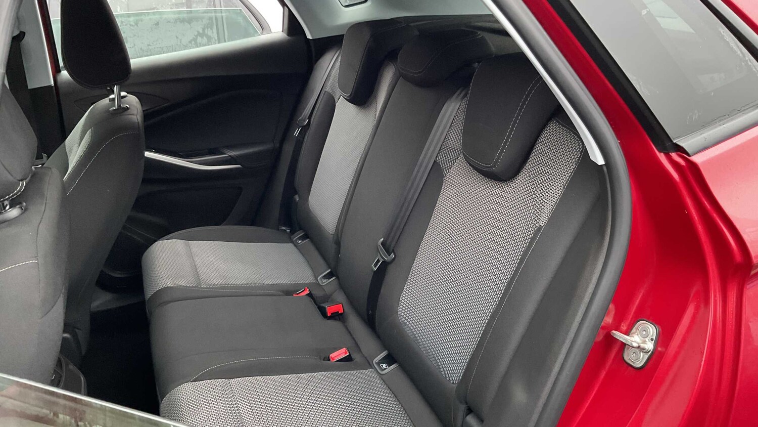 Used Vauxhall Grandland for sale - 77861536: Photo 15