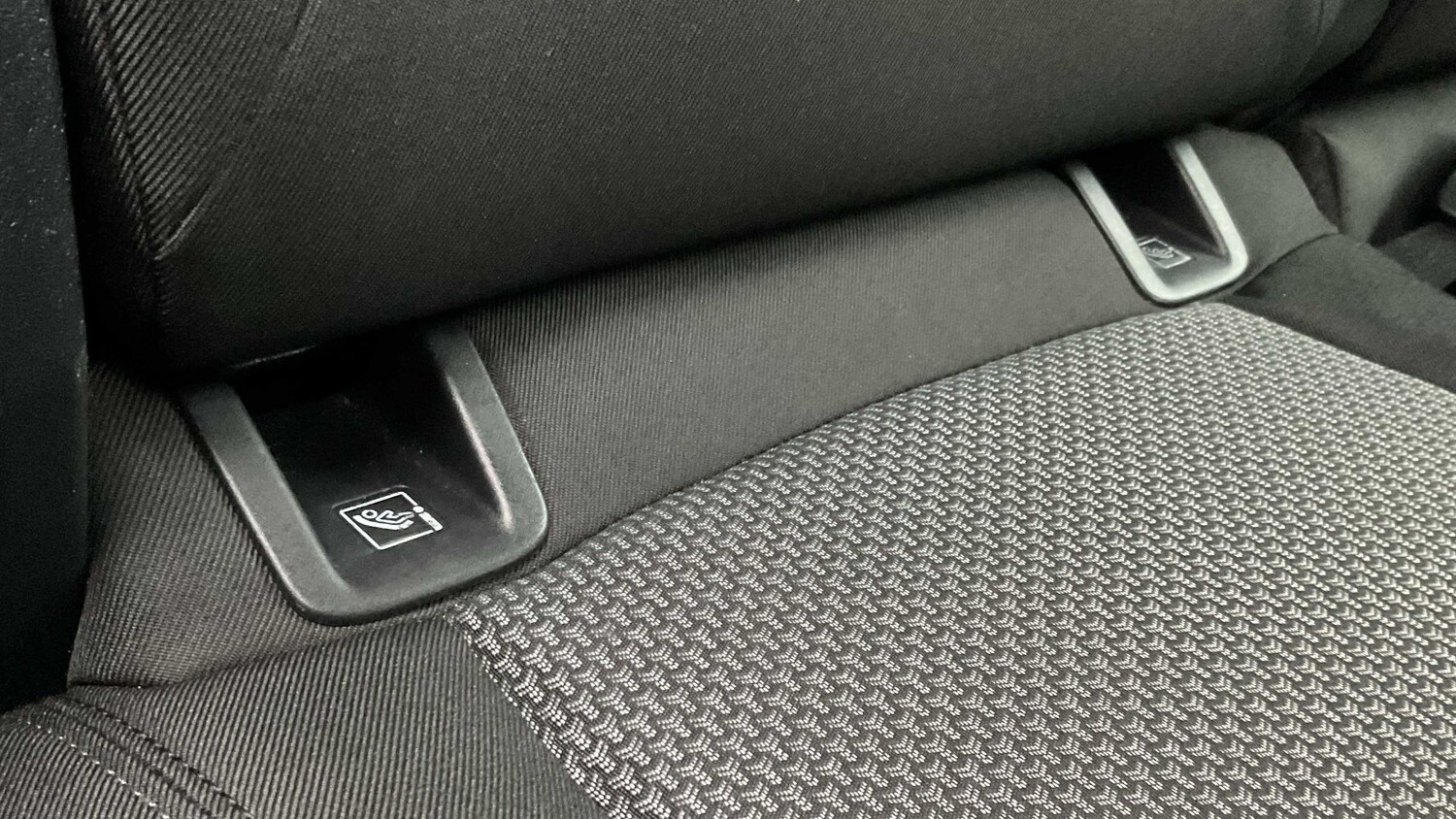 Used Vauxhall Grandland for sale - 77861536: Photo 27