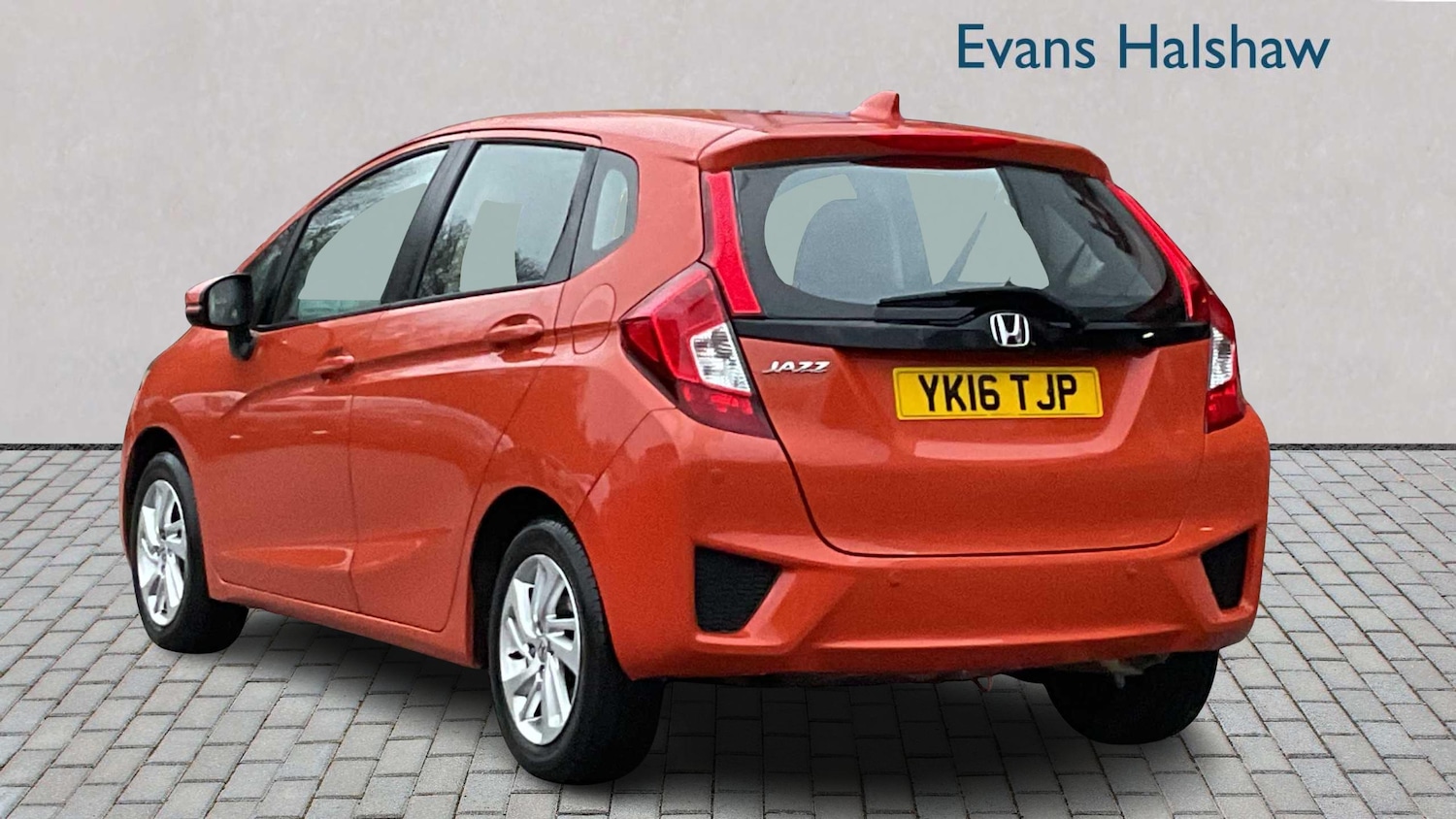 Used Honda Jazz 2016 for sale - 77856407: Photo 3