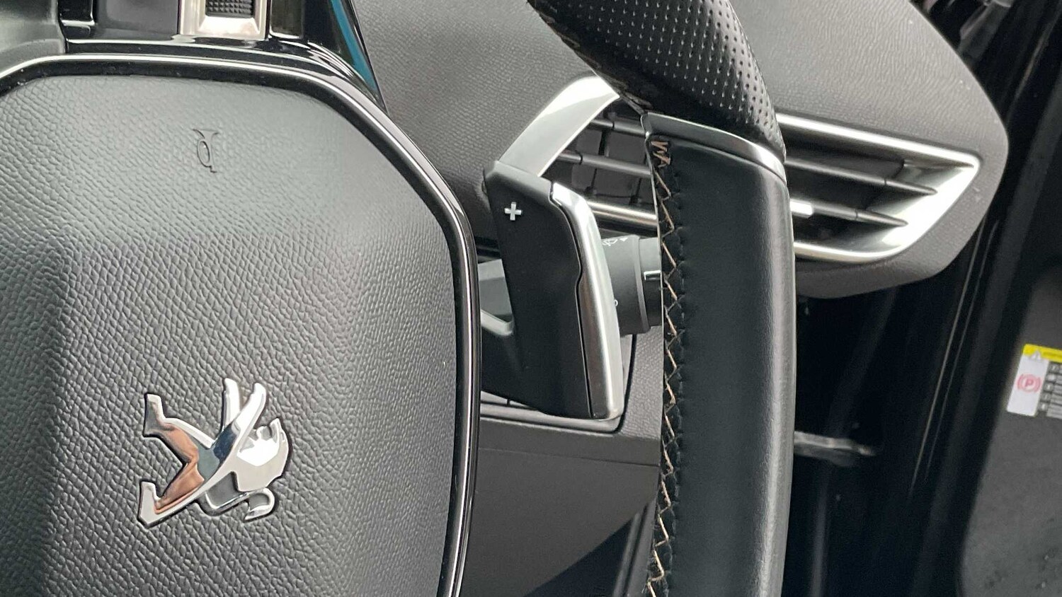 Used Peugeot 5008 2022 for sale - 77858296: Photo 25