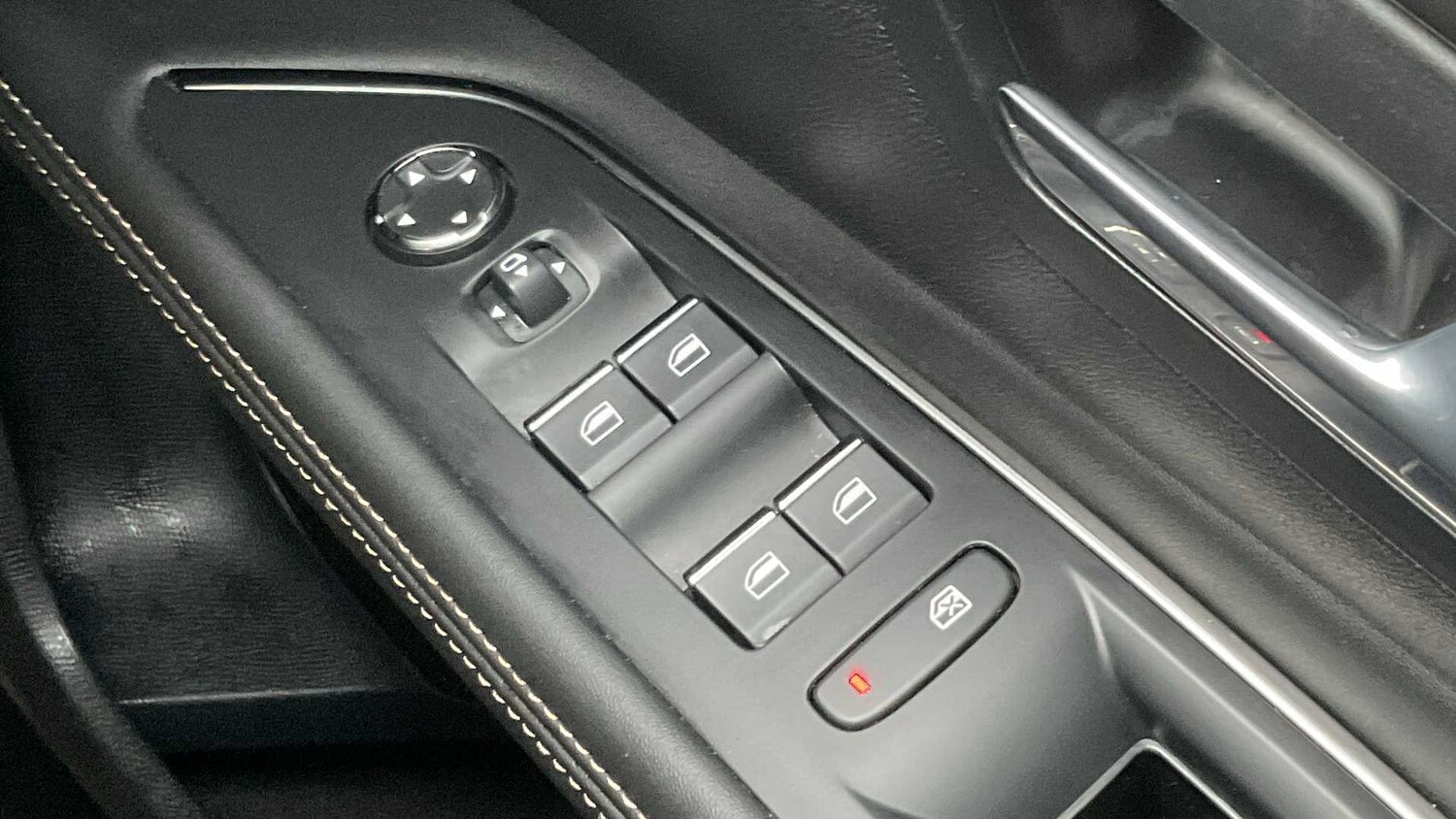 Used Peugeot 5008 2022 for sale - 77858296: Photo 28