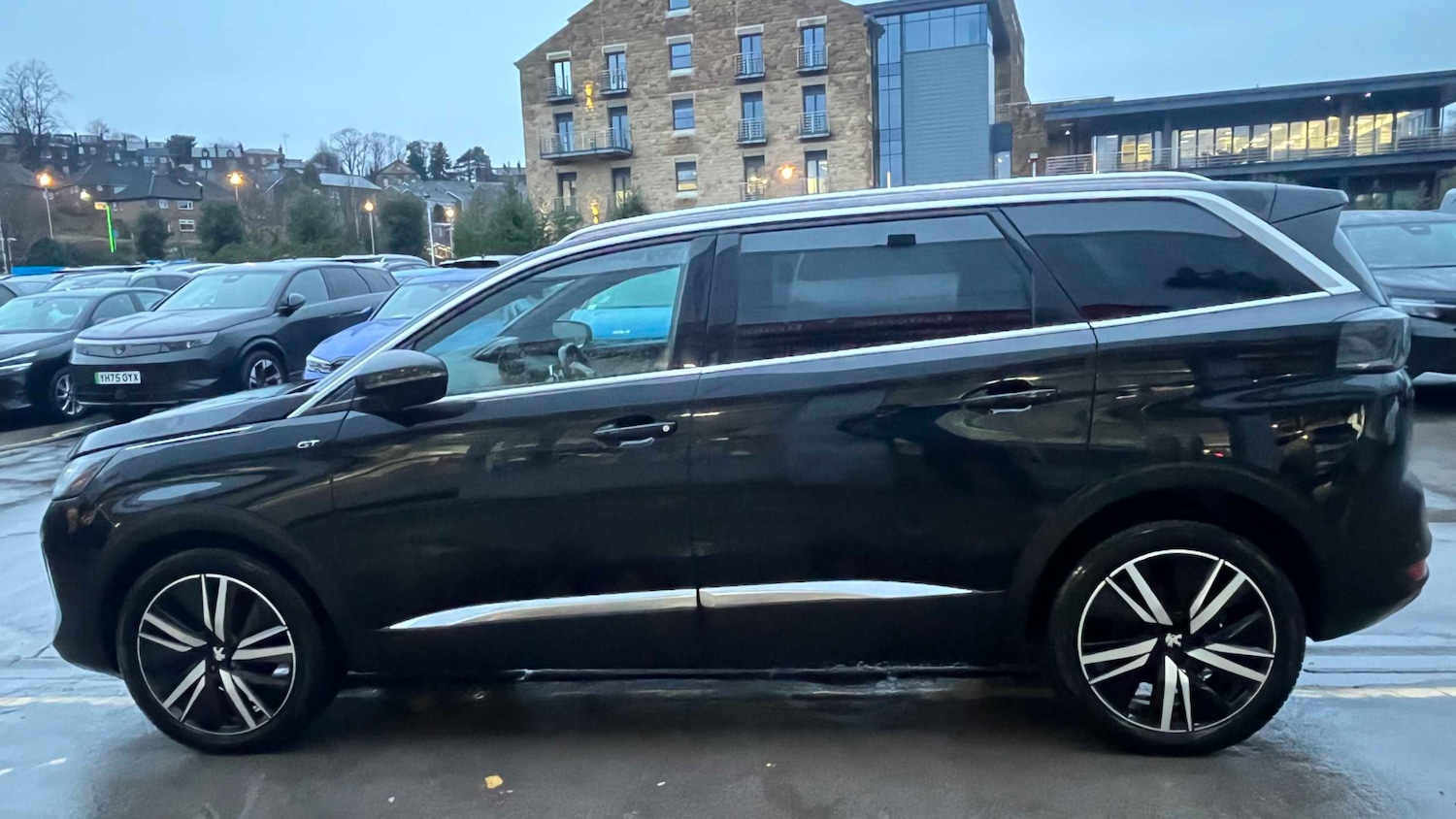 Used Peugeot 5008 2022 for sale - 77858296: Photo 4