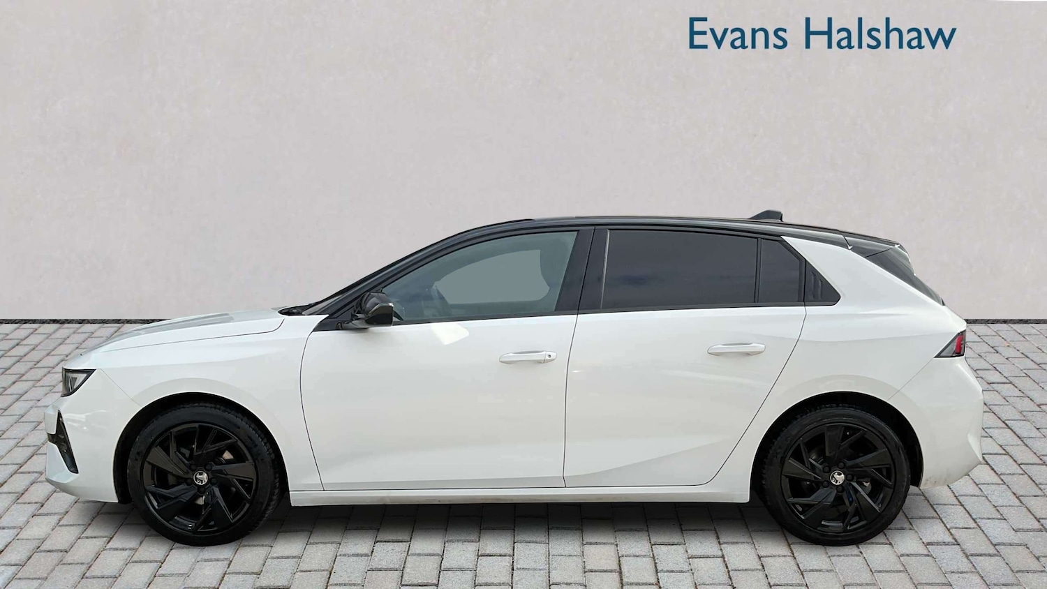 Used Vauxhall Astra 2024 for sale - 77928510: Photo 3