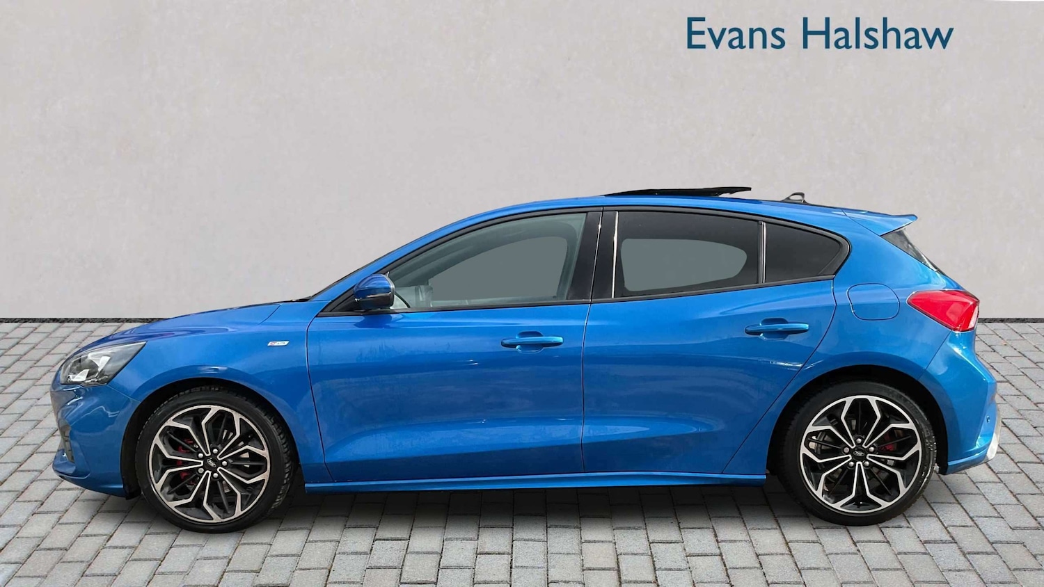 Used Ford Focus 2019 for sale - 77886080: Photo 4