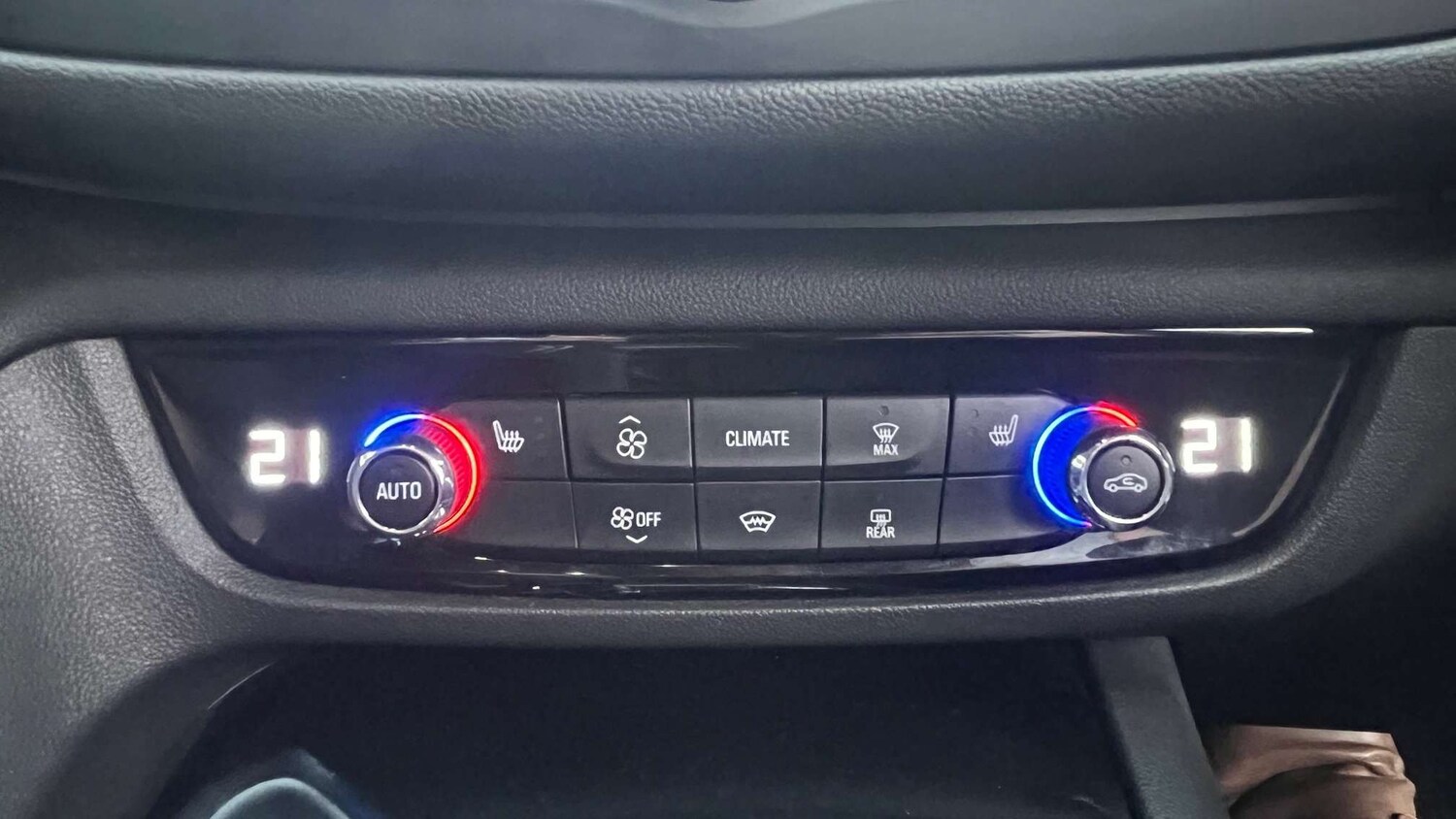 Used Vauxhall Insignia 2019 for sale - 77886112: Photo 23