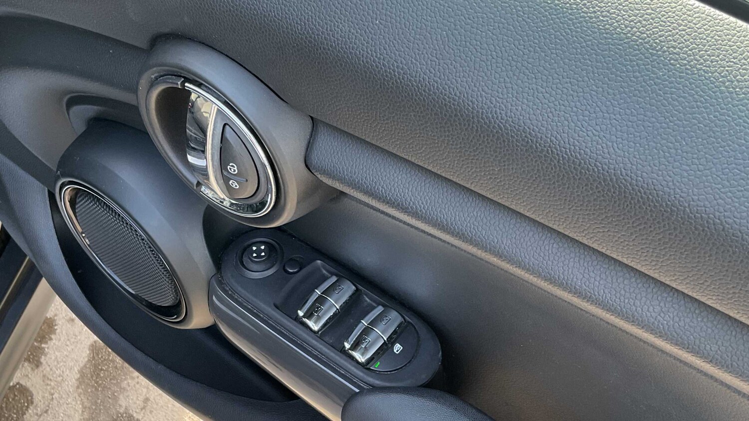 Used MINI Hatch 2017 for sale - 77857785: Photo 22