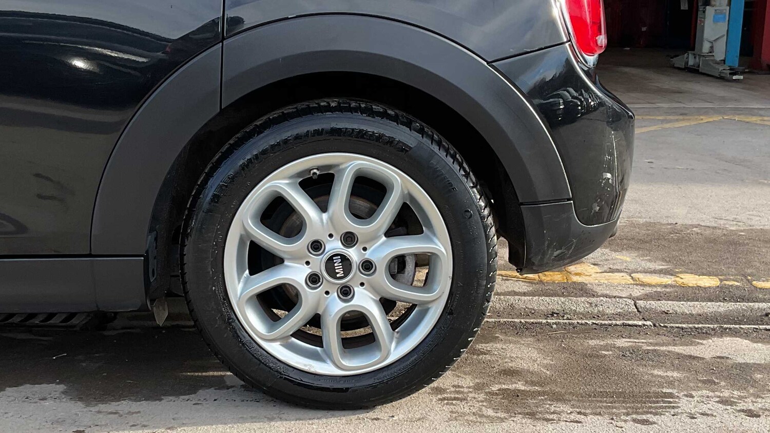 Used MINI Hatch 2017 for sale - 77857785: Photo 9