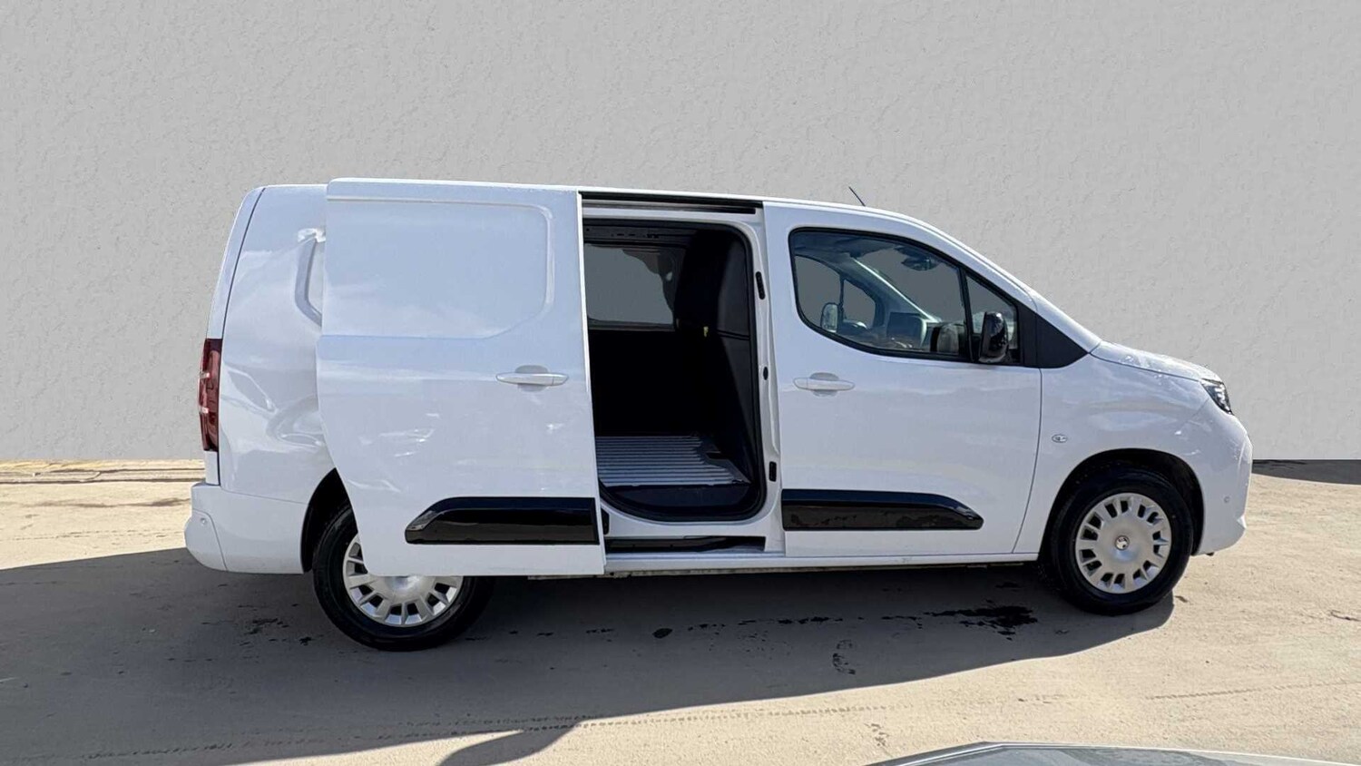 Used Vauxhall Combo 2024 for sale - 77860187: Photo 19