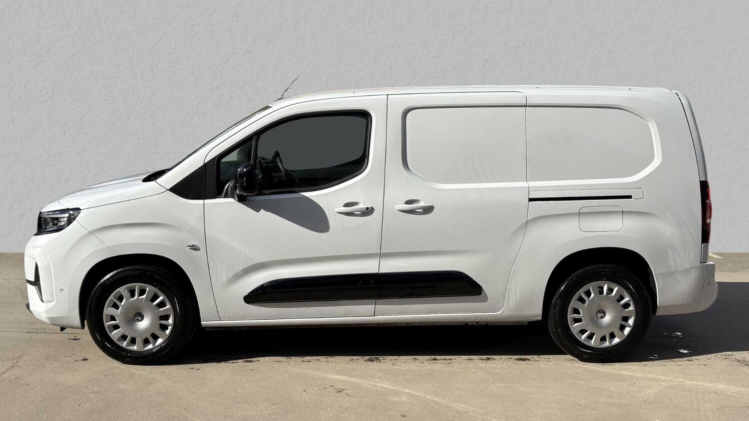 Used Vauxhall Combo 2024 for sale - 77860187: Photo 5