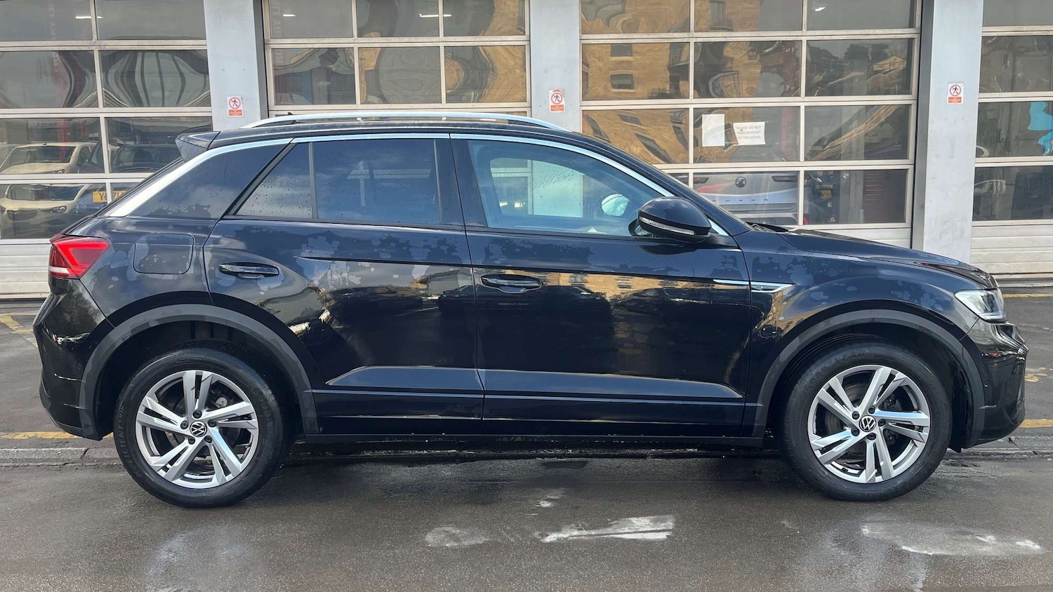 Used Volkswagen T-Roc 2022 for sale - 78077105: Photo 5
