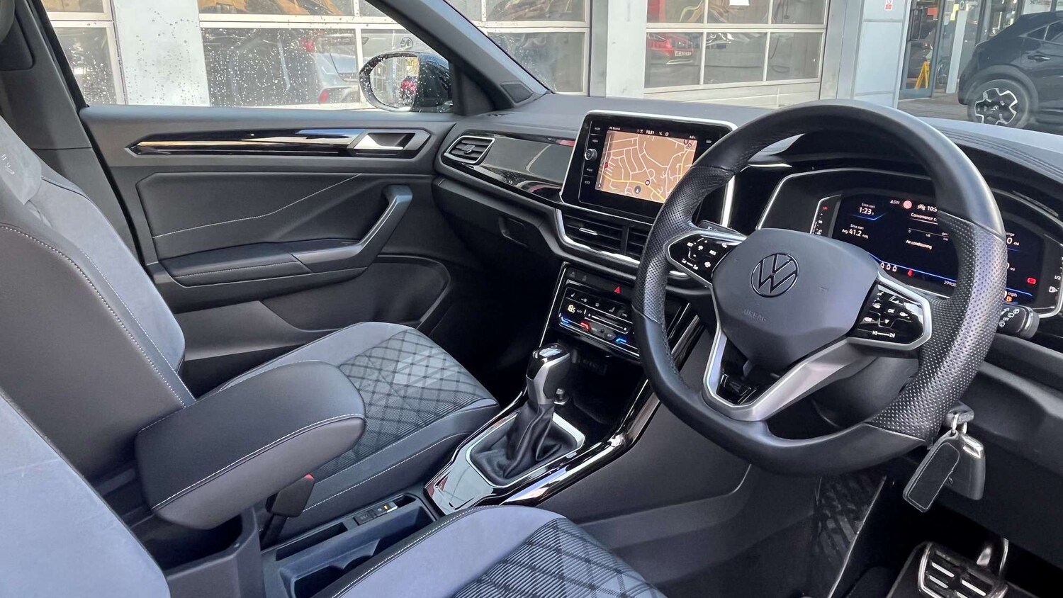 Used Volkswagen T-Roc 2022 for sale - 78077105: Photo 9