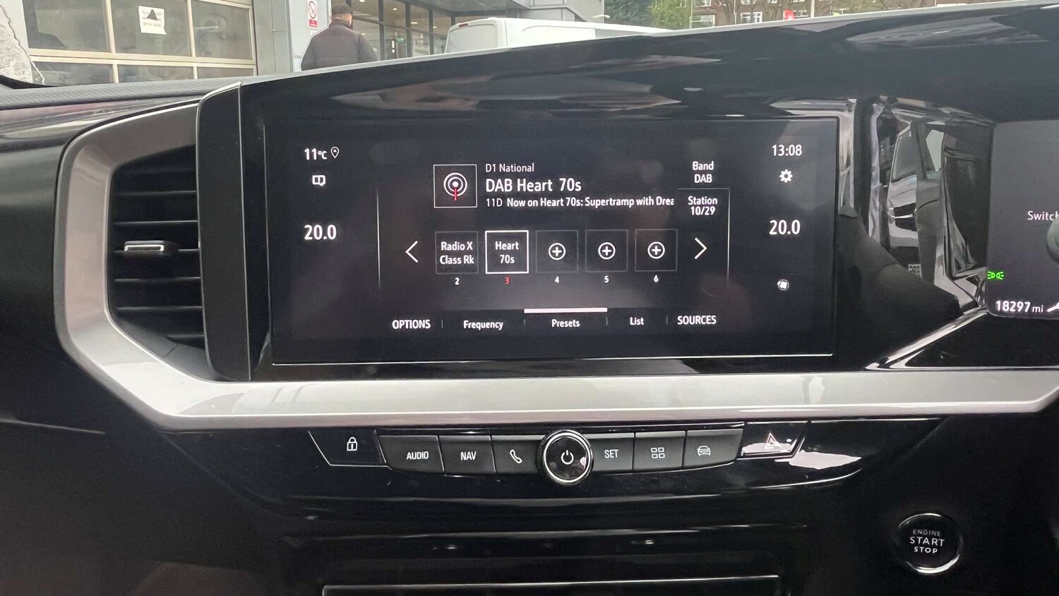 Used Vauxhall Mokka 2024 for sale - 78187911: Photo 11