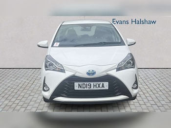 Used Toyota Yaris 2019 for sale - 79306401: Photo