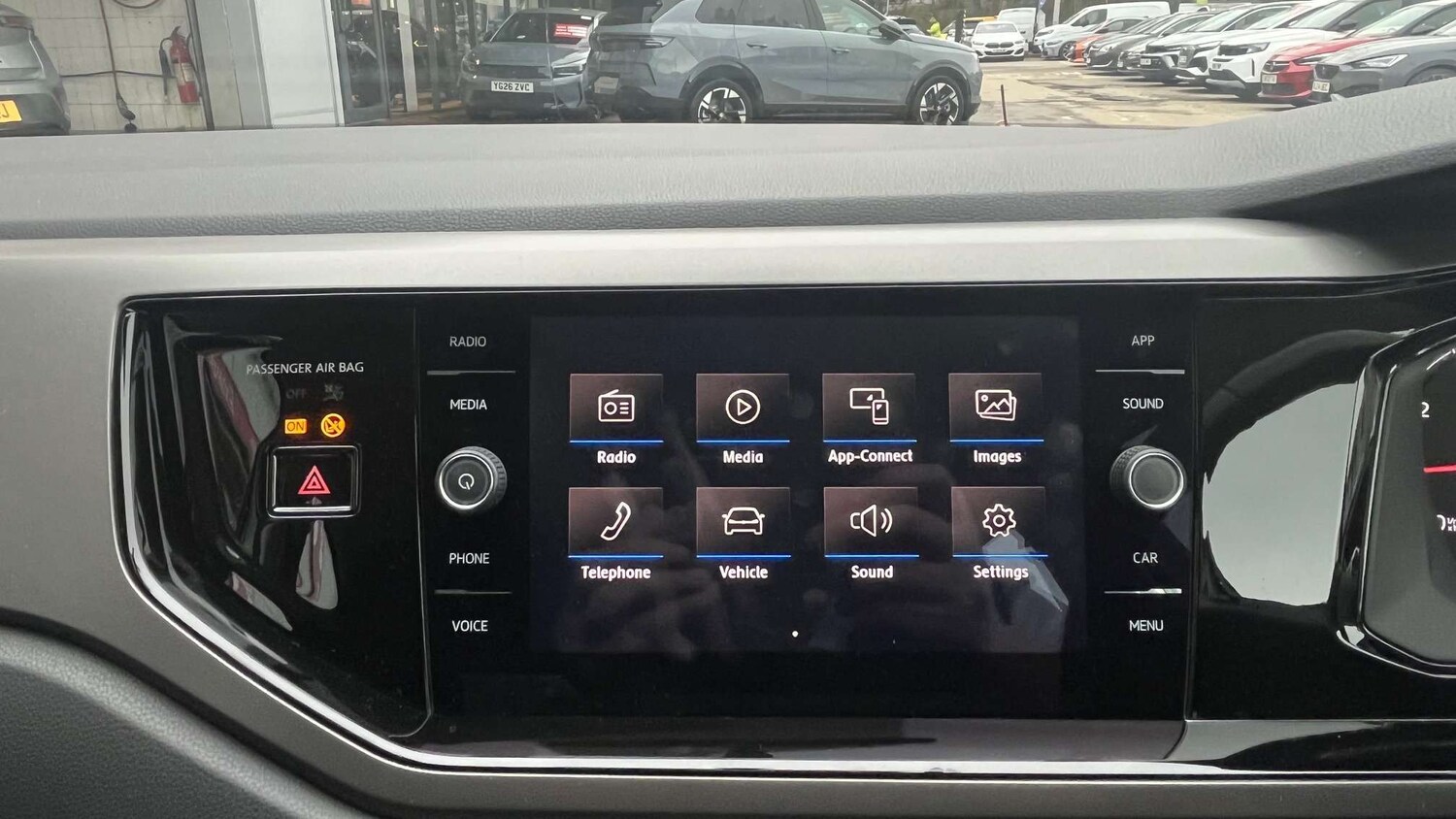 Used Volkswagen Polo 2018 for sale - 77859633: Photo 10