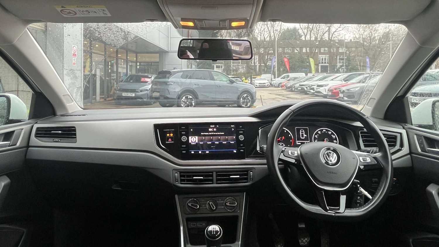 Used Volkswagen Polo 2018 for sale - 77859633: Photo 8