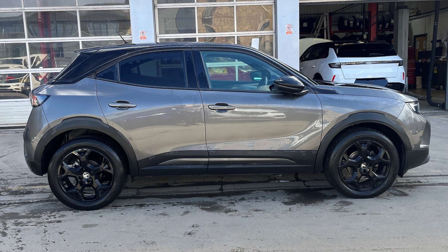 Used Vauxhall Mokka 2023 for sale - 78037632: Photo 5