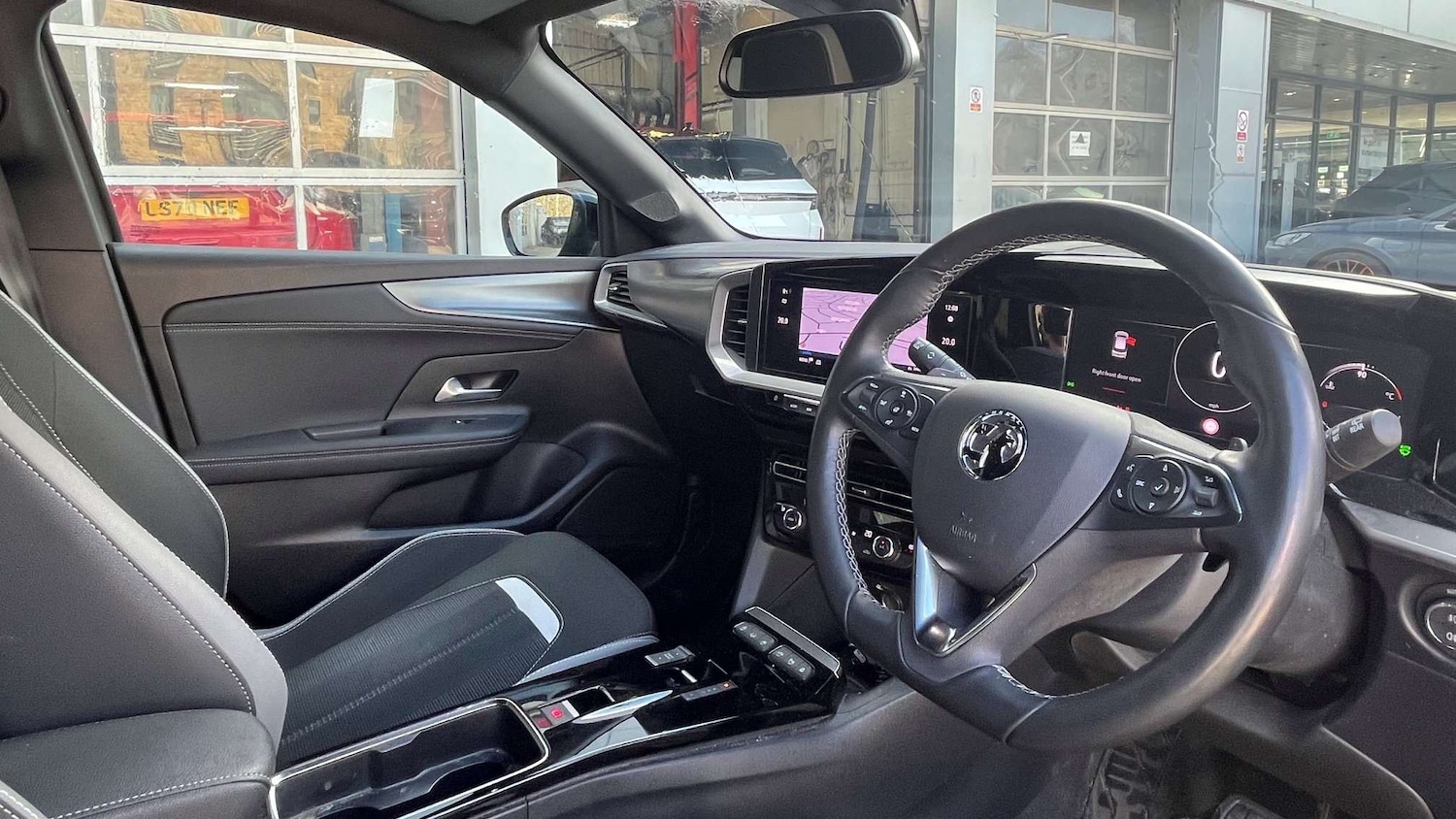 Used Vauxhall Mokka 2023 for sale - 78037632: Photo 8