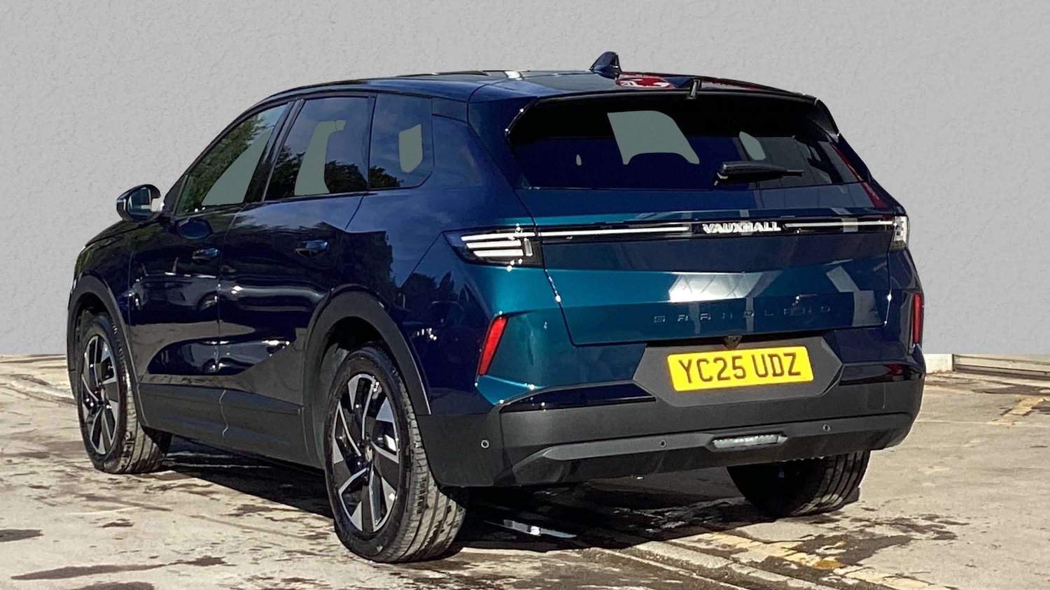 Used Vauxhall Grandland for sale - 77861337: Photo 3