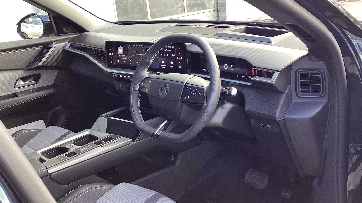 Used Vauxhall Grandland for sale - 77861337: Photo 8