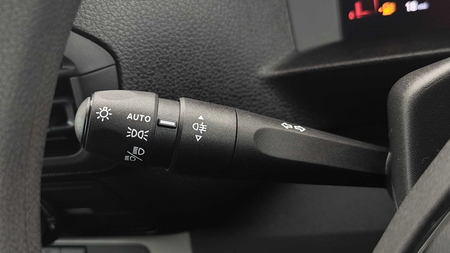 Used Vauxhall Vivaro for sale - 77859696: Photo 19