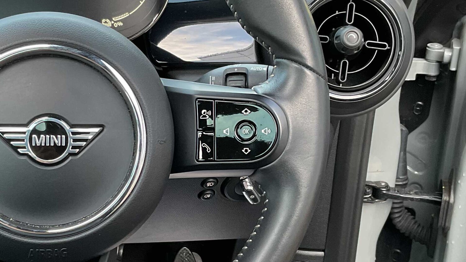 Used MINI Hatch for sale - 77861647: Photo 25