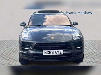 Used Porsche Macan 2018 for sale - 78591759: Photo