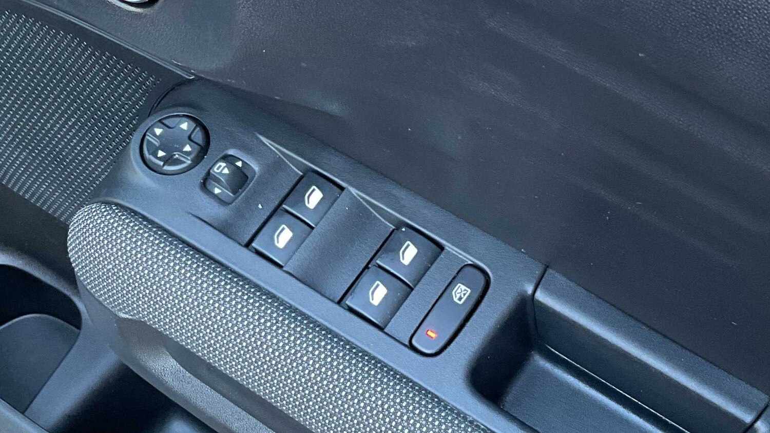 Used Citroen C3 Aircross for sale - 77861590: Photo 23