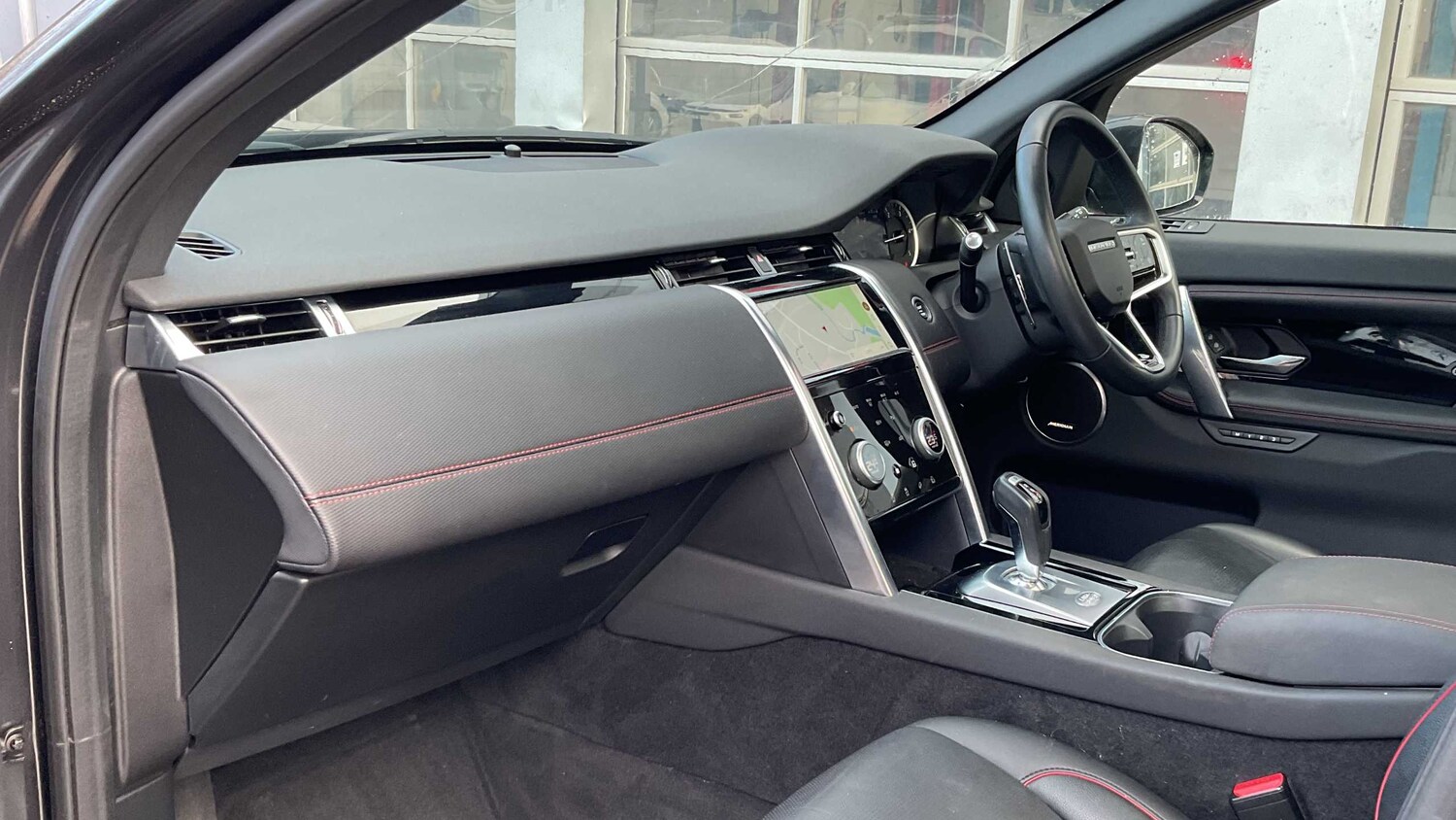 Used Land Rover Discovery Sport for sale - 77861878: Photo 13