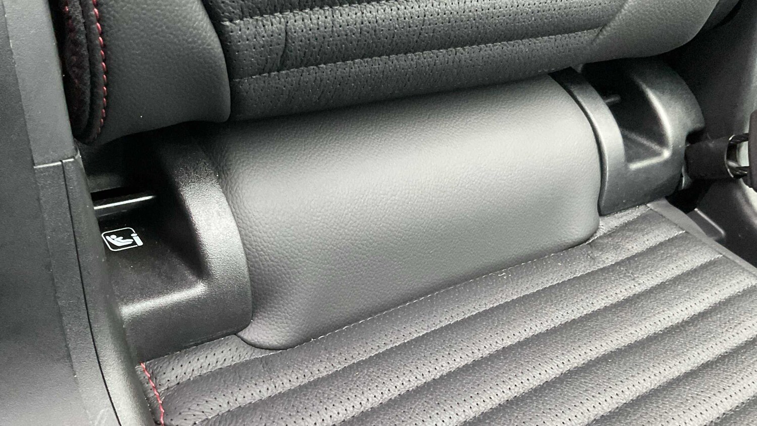 Used Land Rover Discovery Sport for sale - 77861878: Photo 28