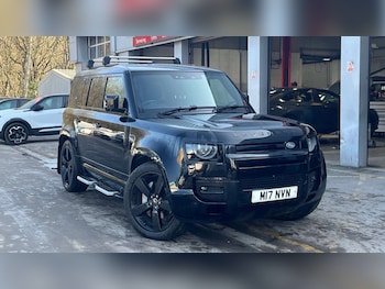 Used Land Rover Defender 2024 for sale - 77960928: Photo