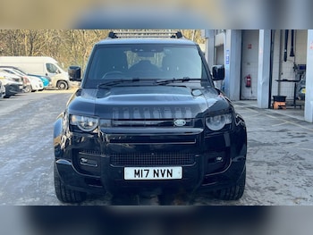 Used Land Rover Defender 2024 for sale - 77960928: Photo