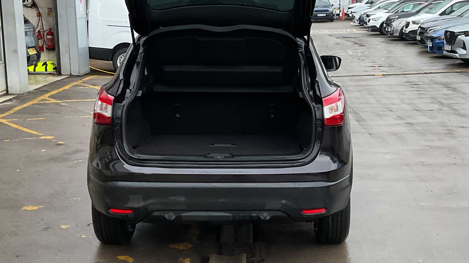 Used Nissan Qashqai for sale - 77857558: Photo 26