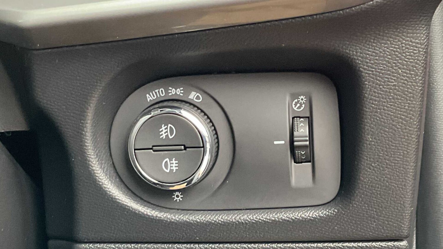 Used Vauxhall Mokka for sale - 77860313: Photo 30