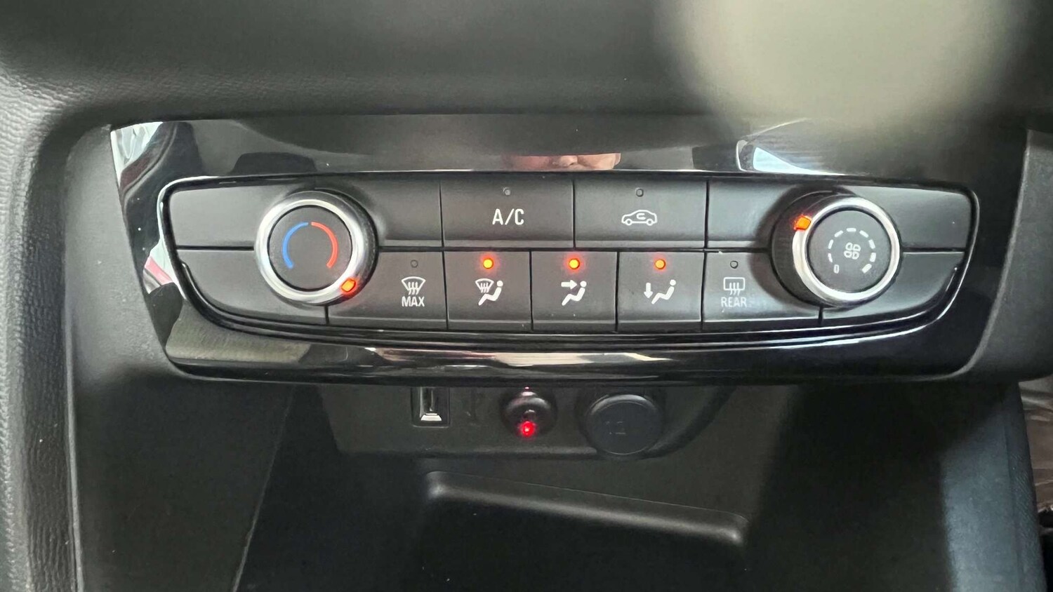 Used Vauxhall Corsa 2023 for sale - 78209343: Photo 13