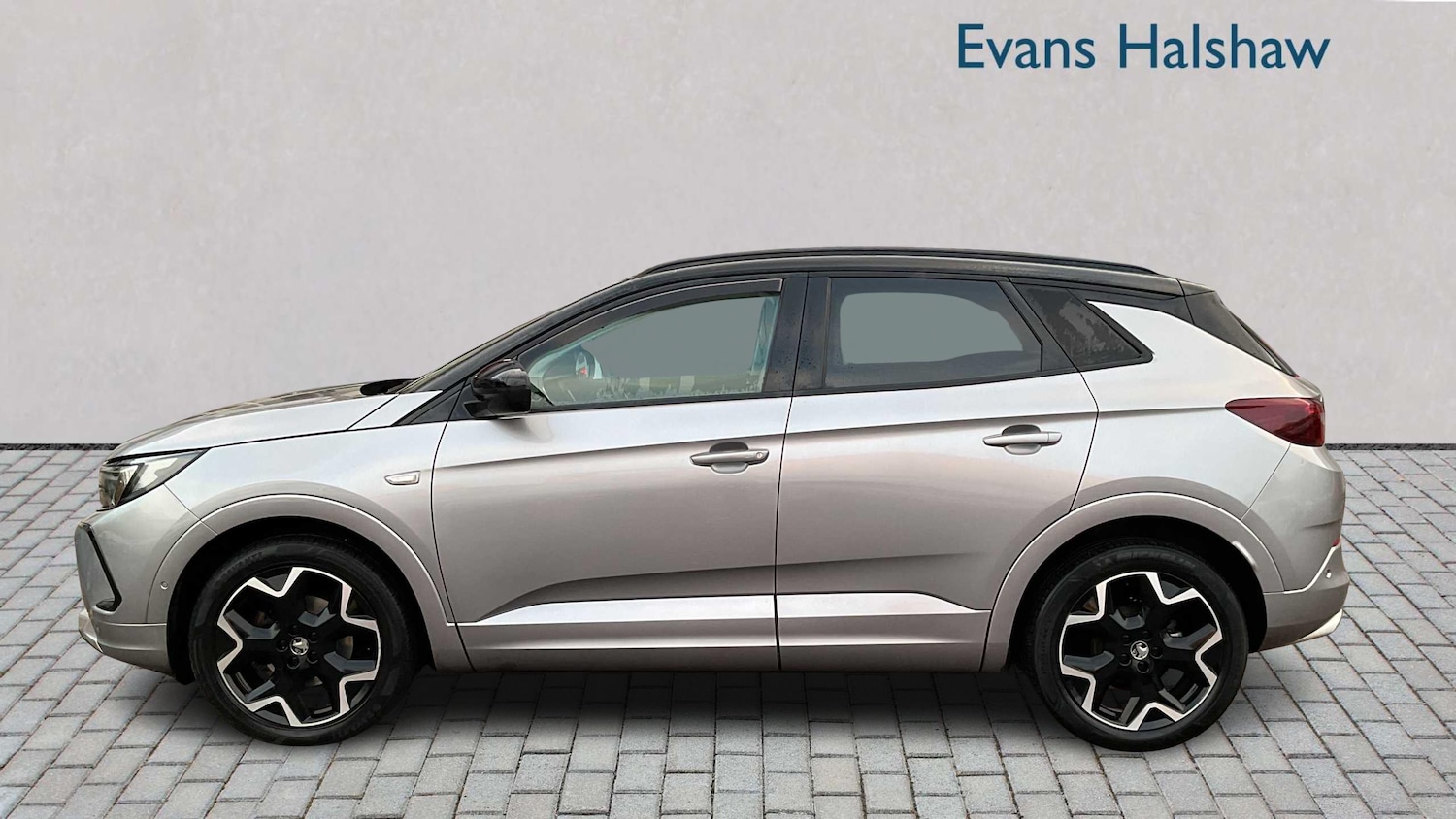 Used Vauxhall Grandland 2023 for sale - 77857013: Photo 4