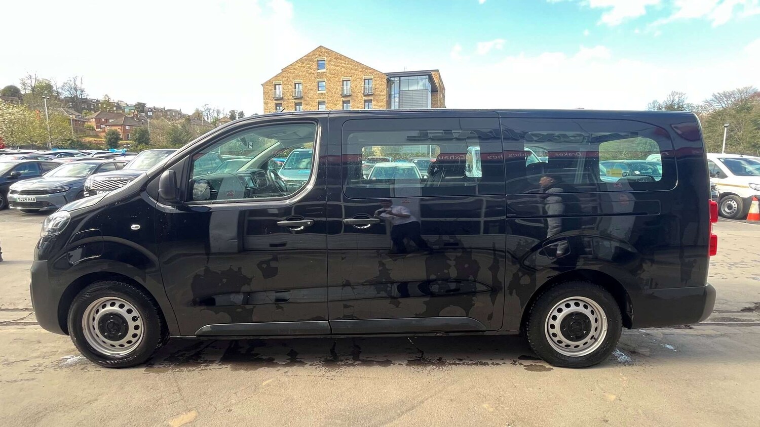 Used Vauxhall Vivaro Life 2023 for sale - 78208991: Photo 7