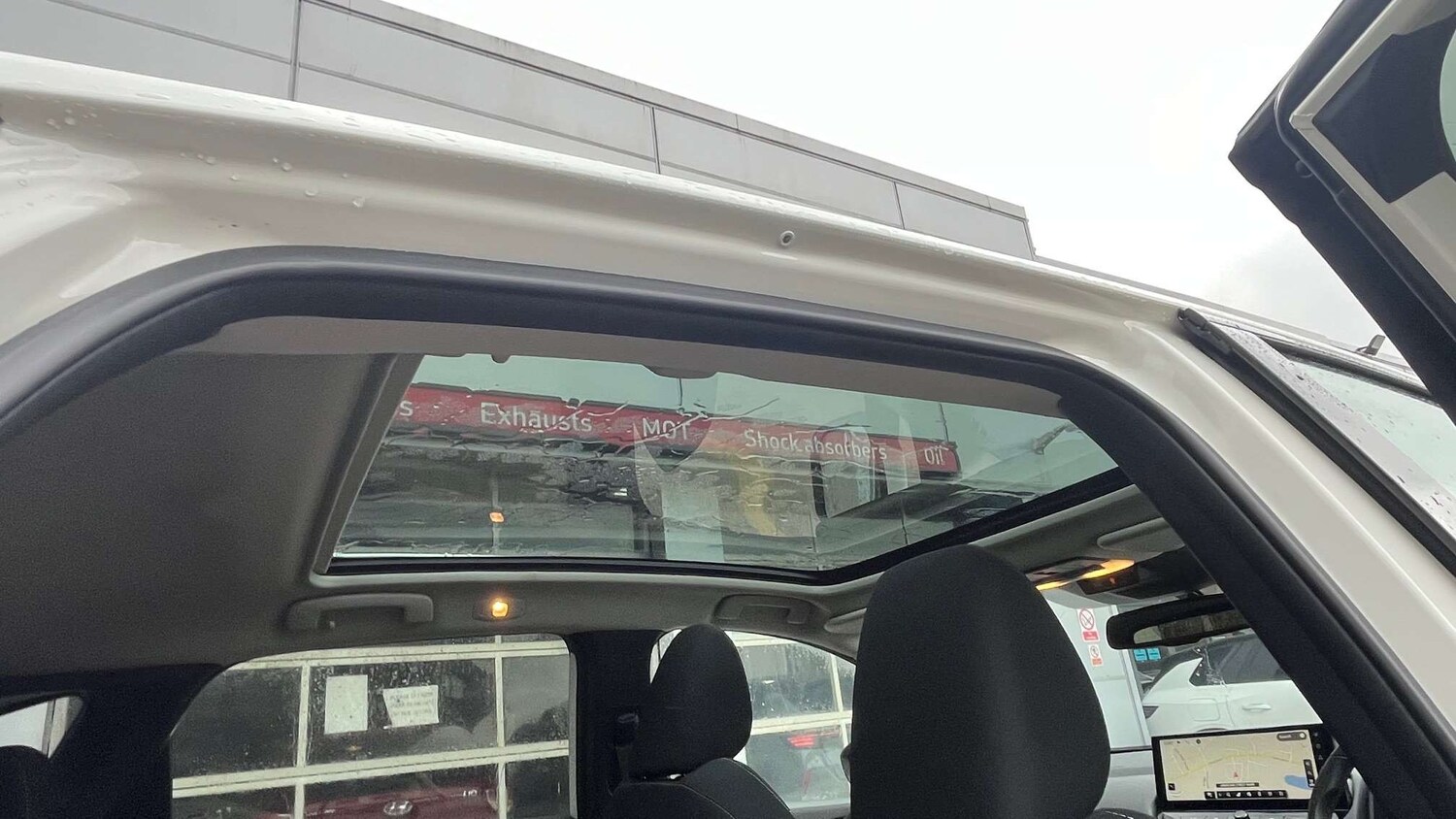 Used Nissan Qashqai for sale - 77858156: Photo 10