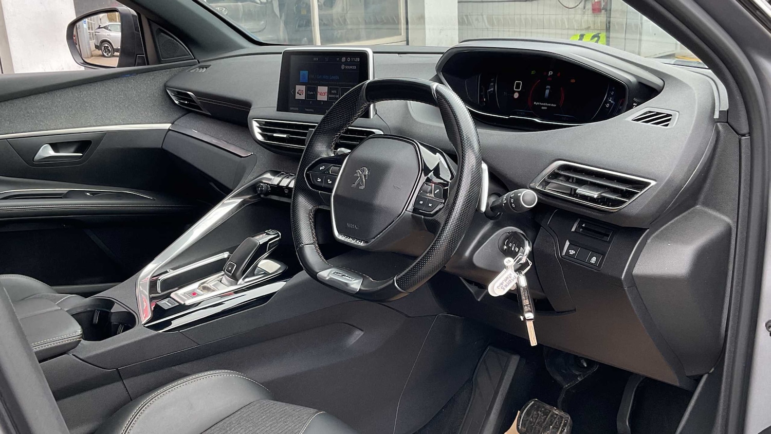 Used Peugeot 5008 2020 for sale - 77859147: Photo 12