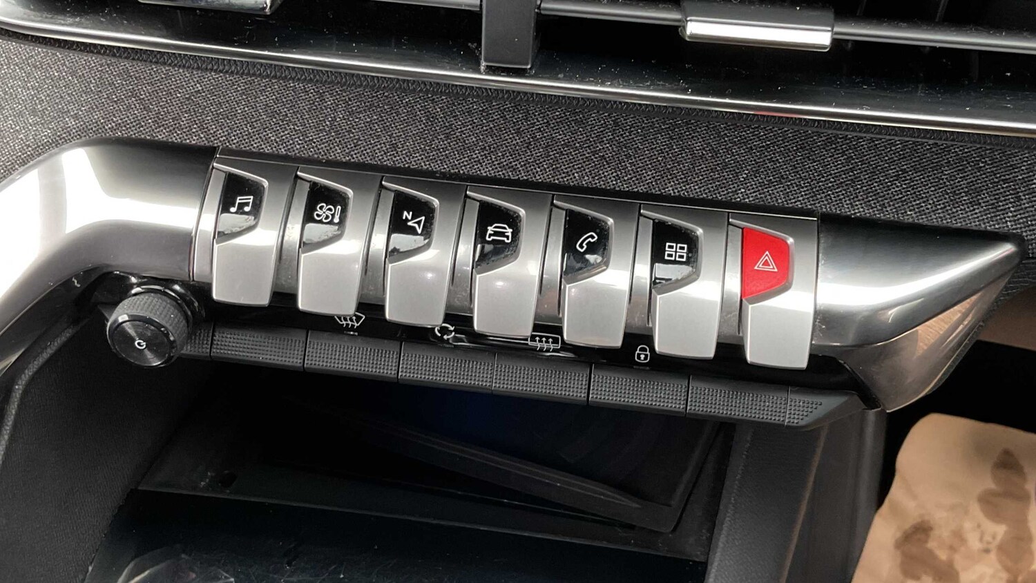 Used Peugeot 5008 2020 for sale - 77859147: Photo 25