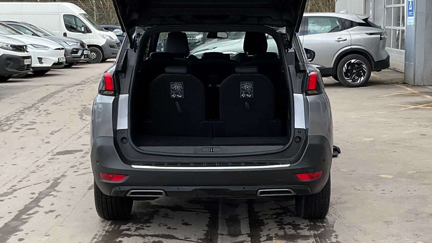 Used Peugeot 5008 2020 for sale - 77859147: Photo 32