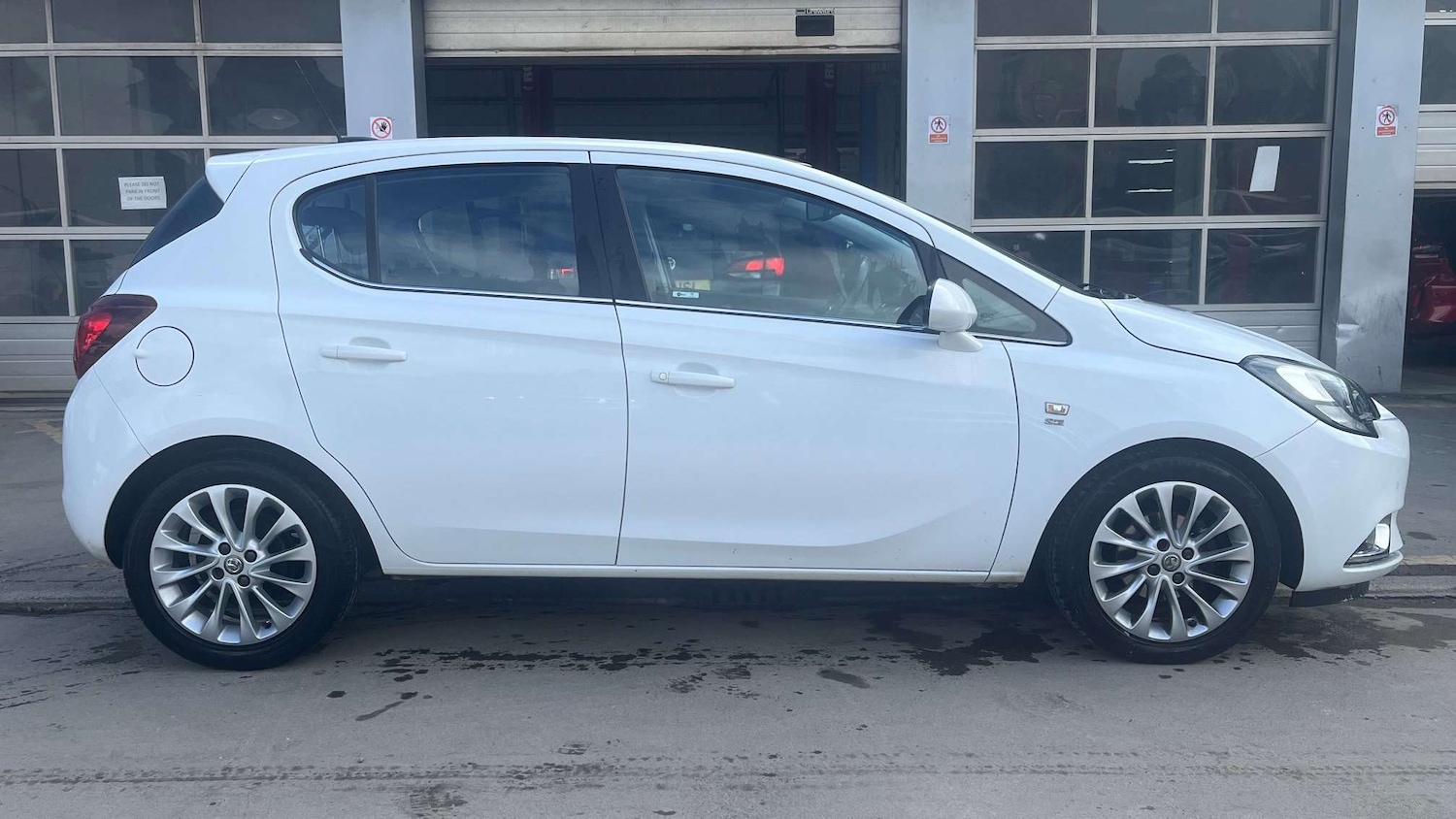 Used Vauxhall Corsa 2017 for sale - 78090163: Photo 5