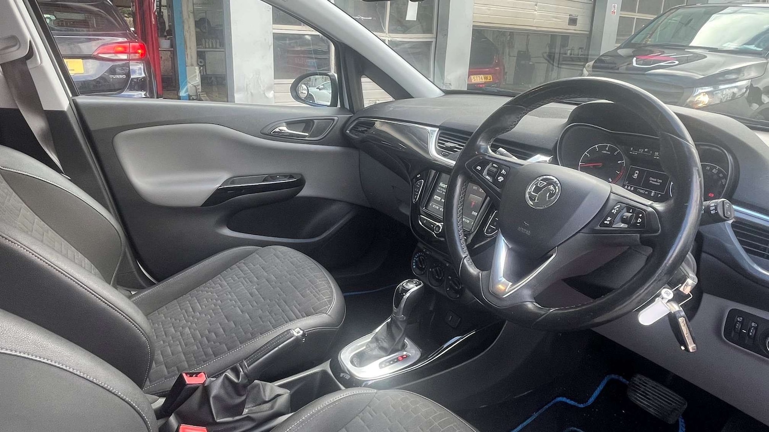 Used Vauxhall Corsa 2017 for sale - 78090163: Photo 8