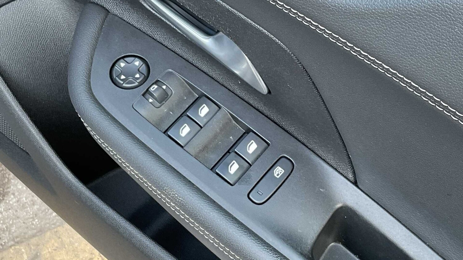 Used Vauxhall Mokka for sale - 77860002: Photo 28